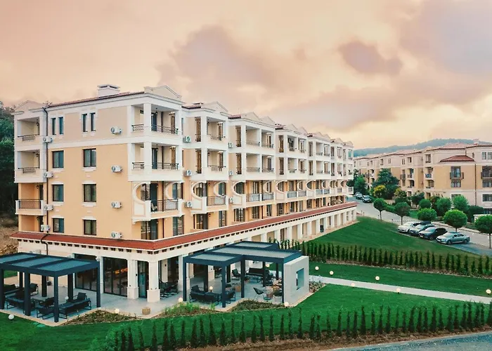 Life Antares Hotel *