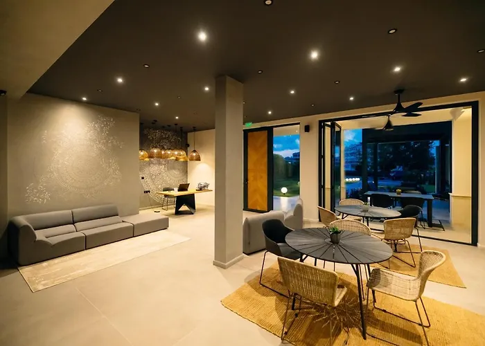 Life Antares ホテル *